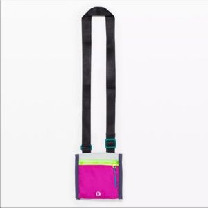 New LULULEMON Ever Ready Cross Body Wallet Pink